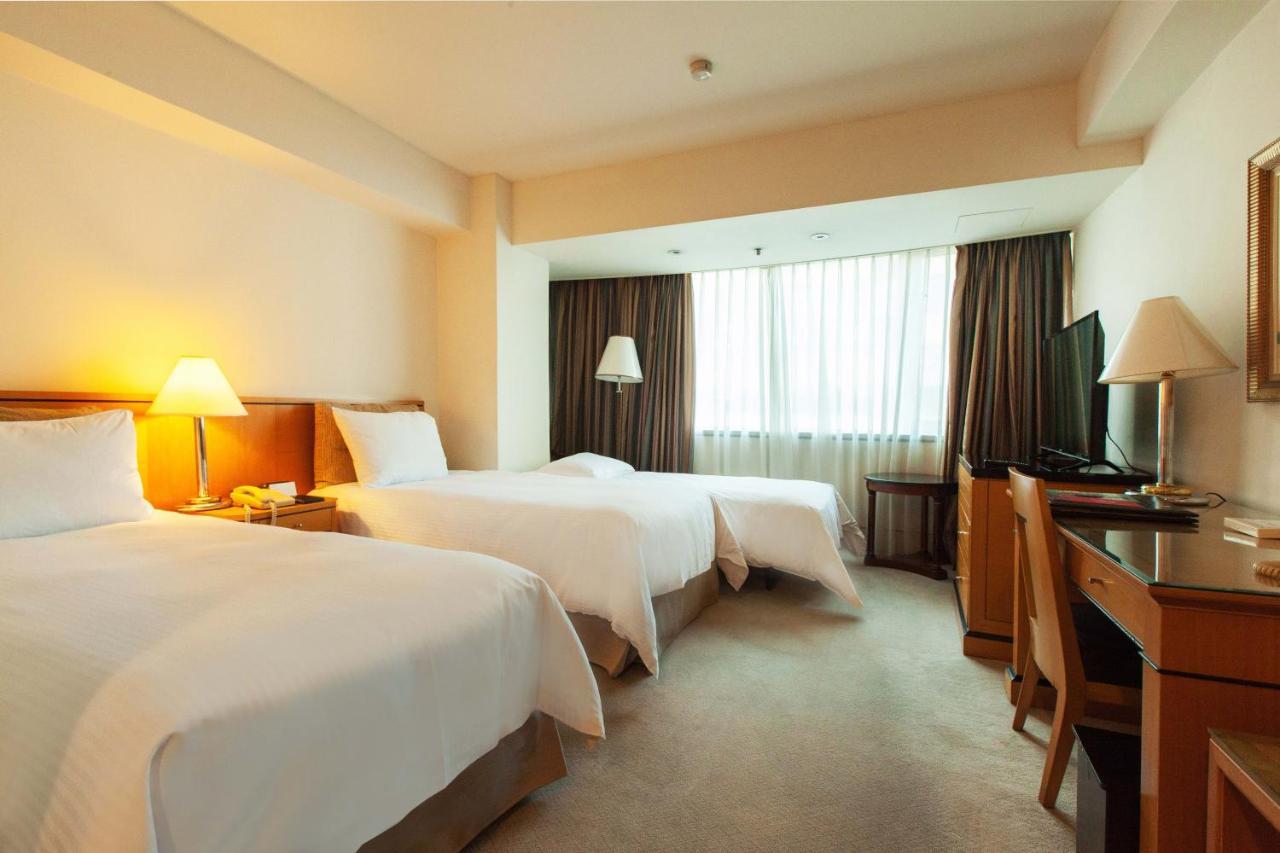 Gloria Prince Hotel Taipei Bagian luar foto