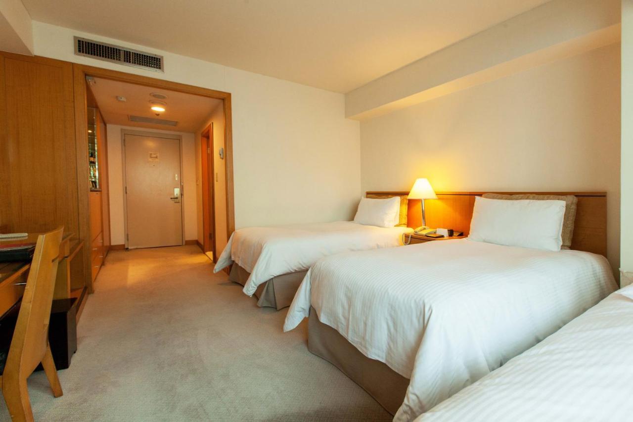 Gloria Prince Hotel Taipei Bagian luar foto