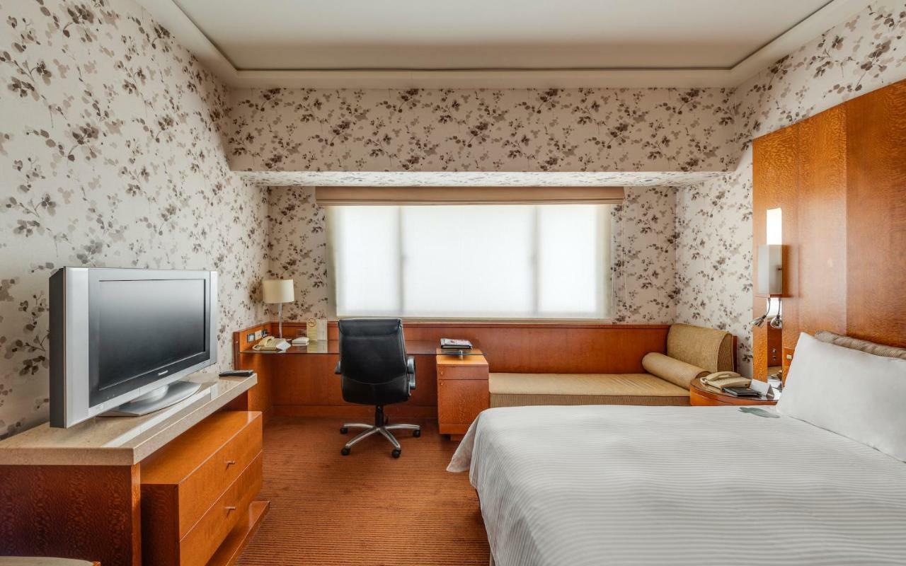 Gloria Prince Hotel Taipei Bagian luar foto